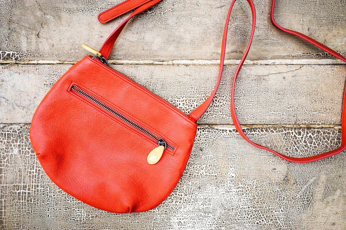 Willoughby Crossbody Bag in 5 Colors